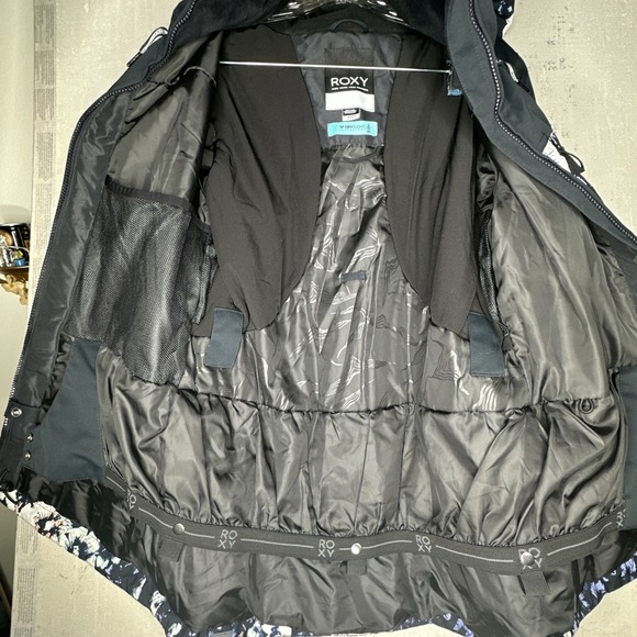 Women's ROXY Presence True Black FlowersParka Insulated Snow Jacket Coat | Sz: M - Picture 14 of 16